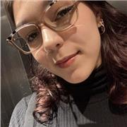 Cerchi un tutor per migliore la tua lingua? Ci siamo ritrovati! Io sono una studentessa alla facoltà di psicologia e posseggo  un diploma del liceo linguistico, dunque sono una persona competente…le mie  specializzazioni sono  inglese, francese e spagnolo